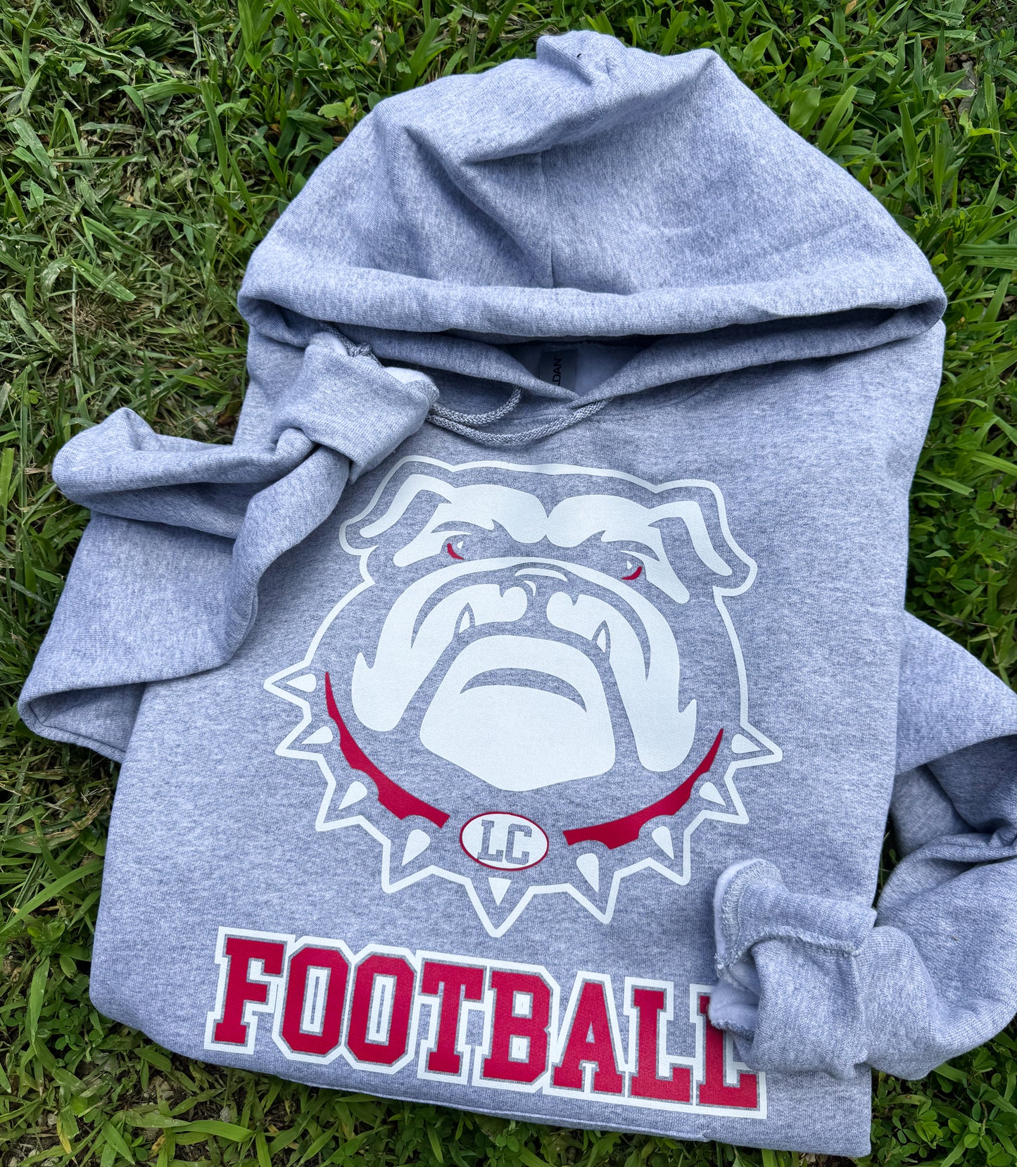 BULLDOG FOOTBALL ON GREY TEE-CLEARANCE