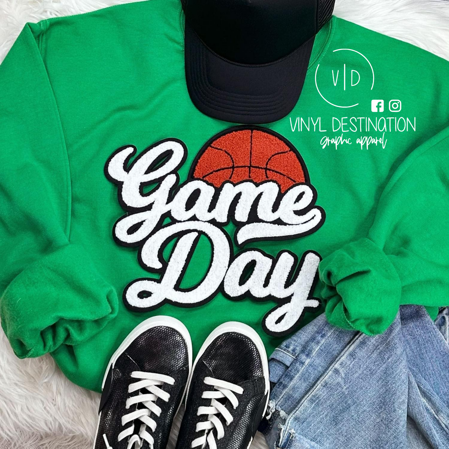 BASKETBALL GAME DAY PATCH CREWNECK SWEATSHIRT