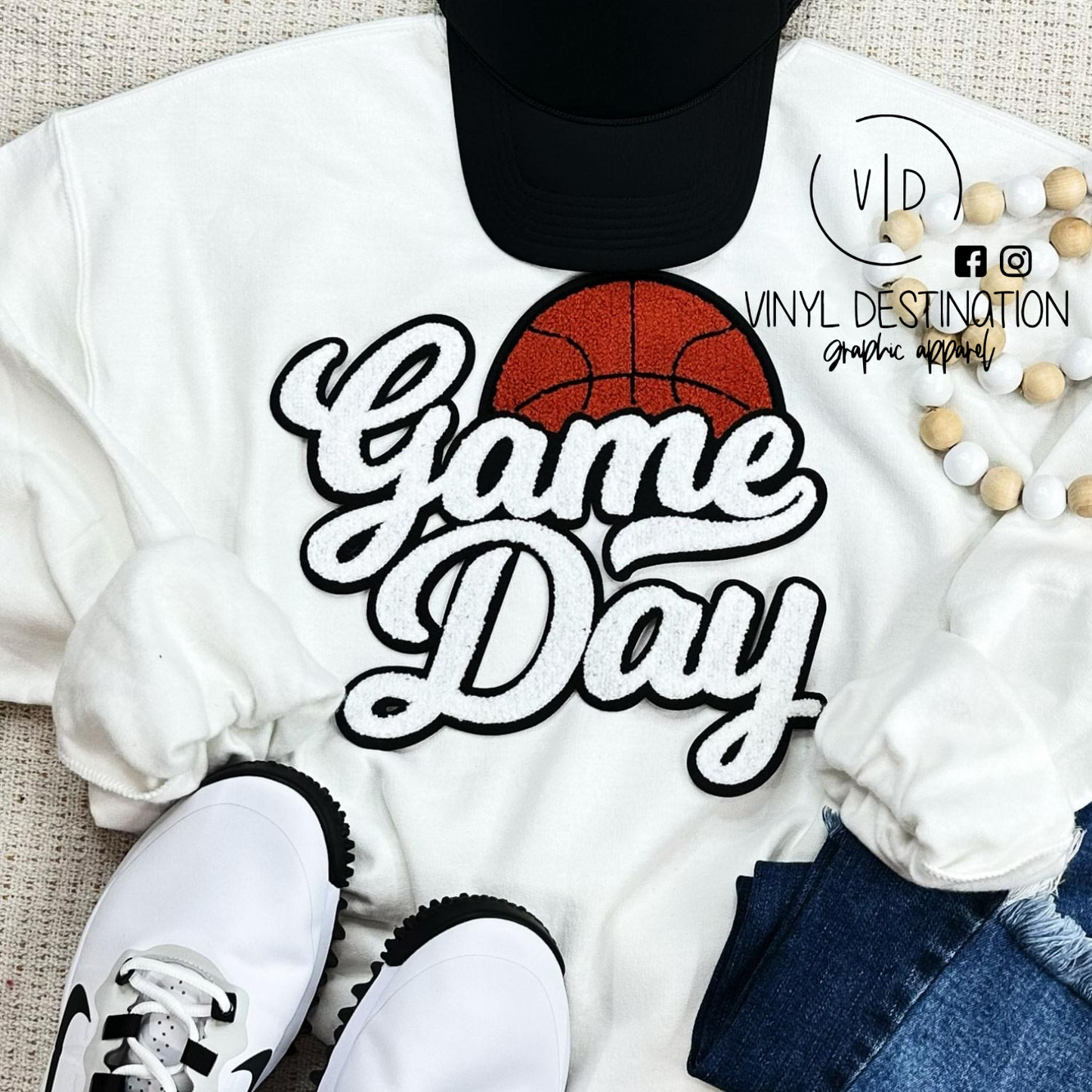 BASKETBALL GAME DAY PATCH CREWNECK SWEATSHIRT