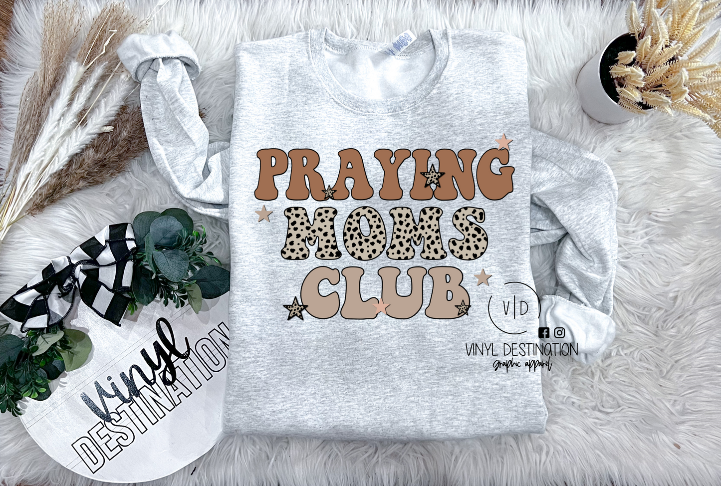 PRAYING MOMS CLUB CREW + TEE