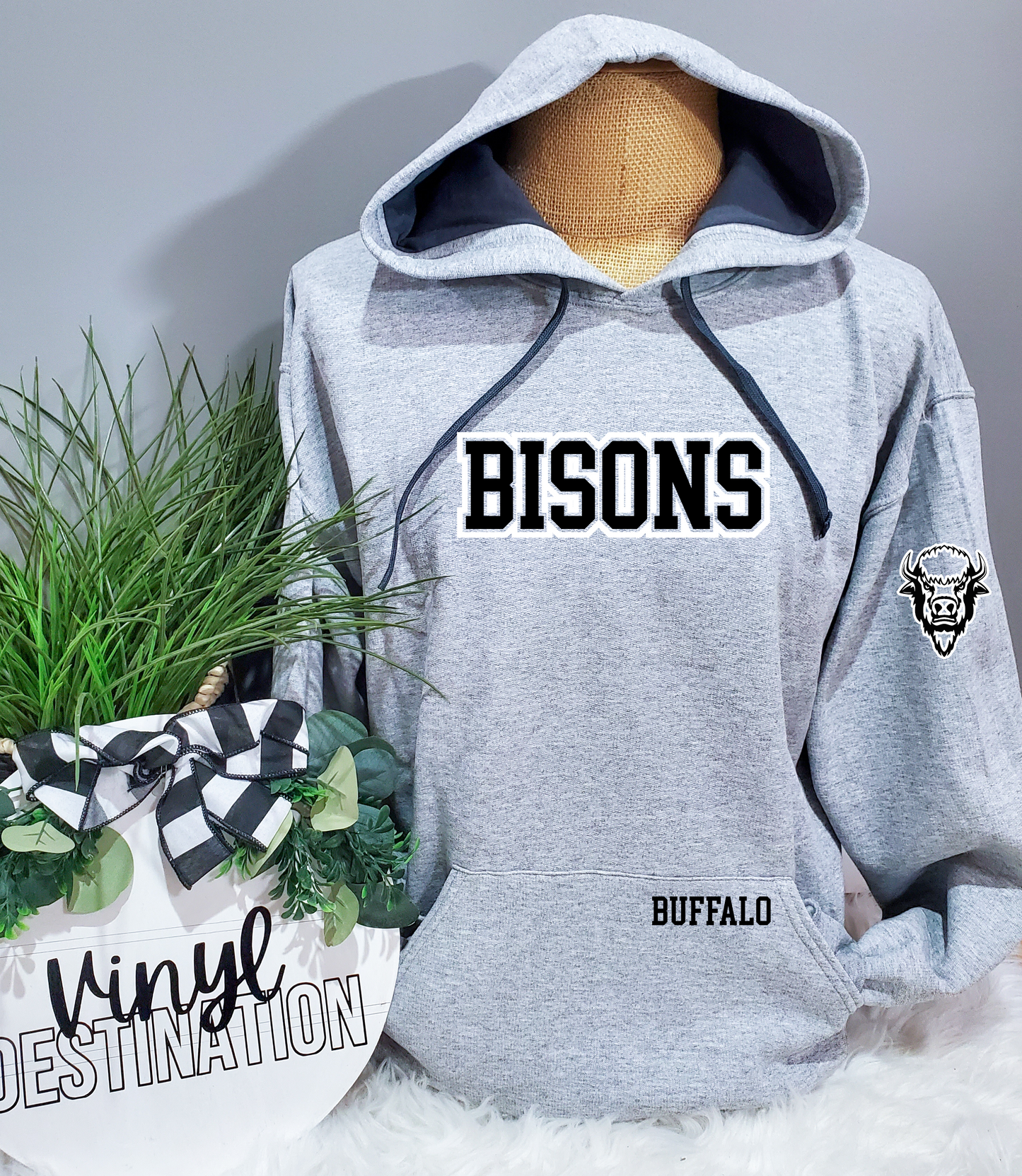 BISONS Hoodie with pocket & sleeve logo