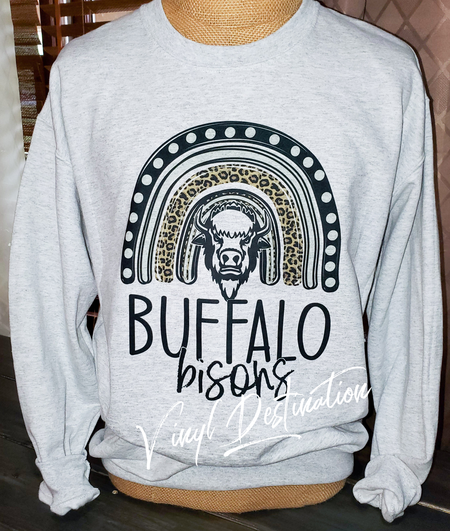 Bisons Rainbow pullover